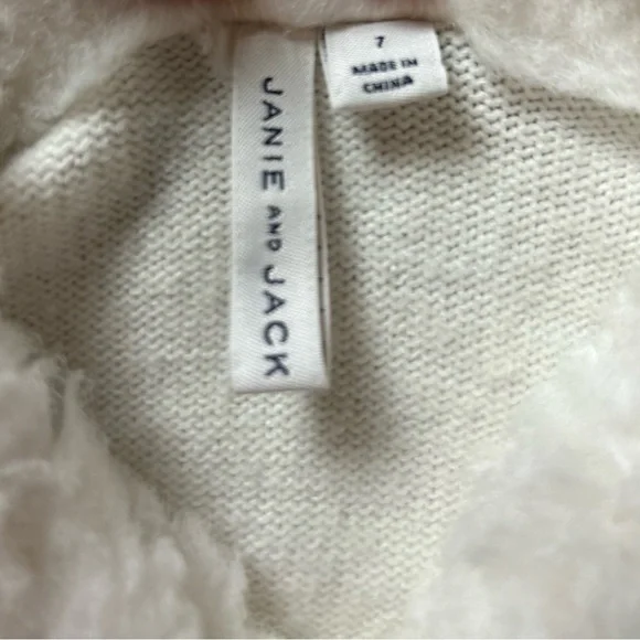 Janie and Jack White Faux Fur Collar sweater - Picture 3 of 4